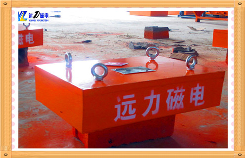 懸掛永磁除鐵器，河南懸掛永磁除鐵器批發(fā)知識參數(shù)_內部磁塊安裝方法_河南懸掛永磁除鐵器批發(fā)型號價格
